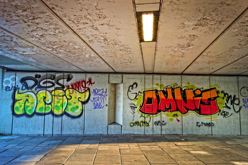no people, built structure, wall, ceiling, vandalism, not cool, grunge, architecture, paint, expression, graffiti, multi colored, western script, communication