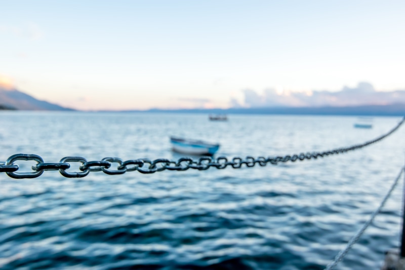 body, sunny, boat, near, water, selective, sunset, ohrid, nature, photography, grey, focus on foreground, day, rope, summer, macedonium, focu, nautical vessel