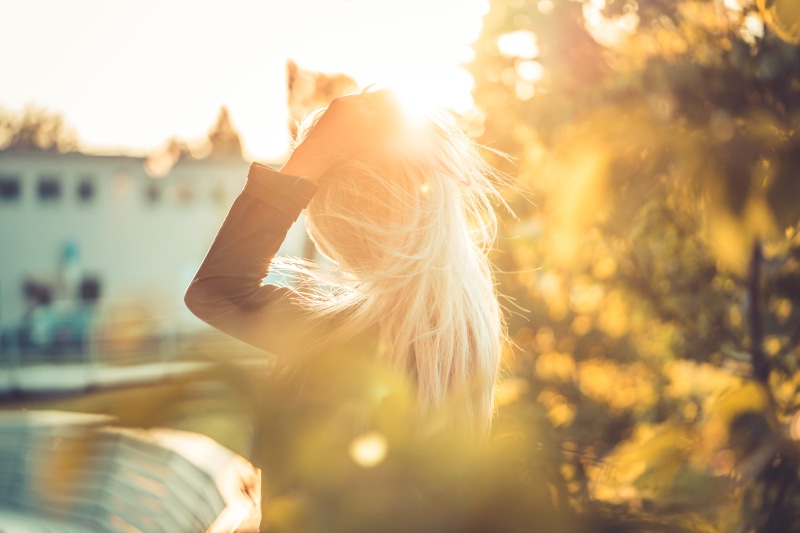 people, caucasian Ethnicity, relaxation, blond hair, young, rear view, nature, sunset, happy, only women, beauty, sad, summer, back Lit, young Women, lifestyles