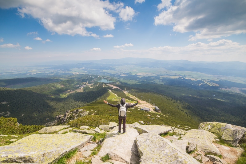 outdoors, hill, rear view, arms outstretched, hiking, Open Arms, achievement, slovakia, cloud - sky, 4K, mountain, mountains, men, Nature, hike, millennials