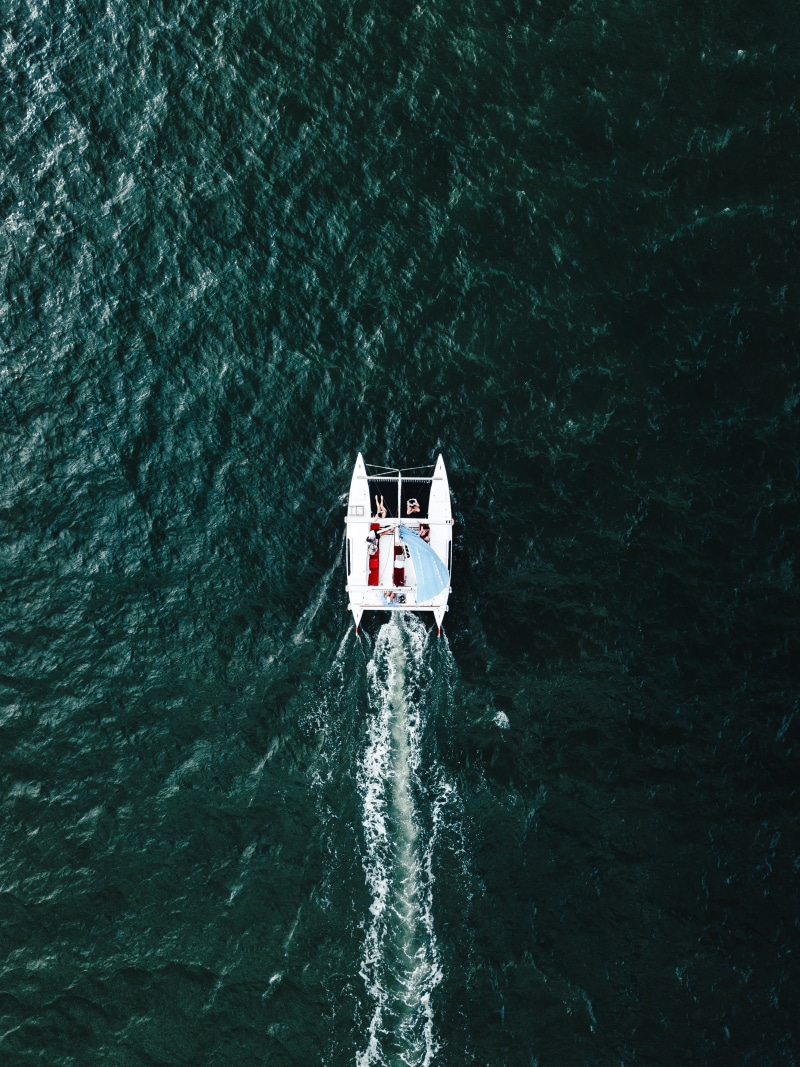 beauty in nature, transportation, white, 4K, nautical vessel, turquoise colored, mode of transportation, wave pattern, ocean, day, motion, catamaran, water