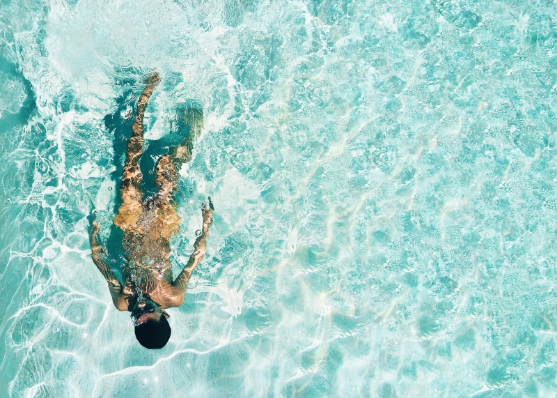 lifestyles, men, healthy lifestyle, 5K, color Image, leisure Activity, pool, relaxation, water, summer, women, one Person, turquoise colored, day, motion