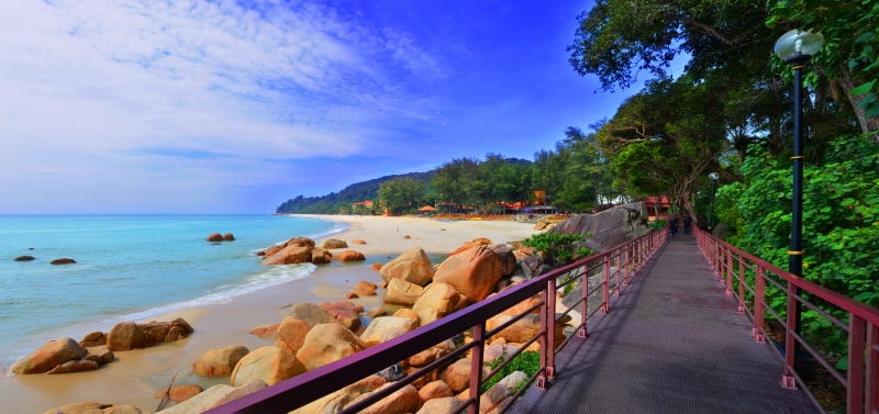 tropical, Holiday, beauty in nature, Sea, the way forward, scenics - nature, shore, scenics, relaxing, land, 8K, rocks, cloud - sky, plant, coast, sky