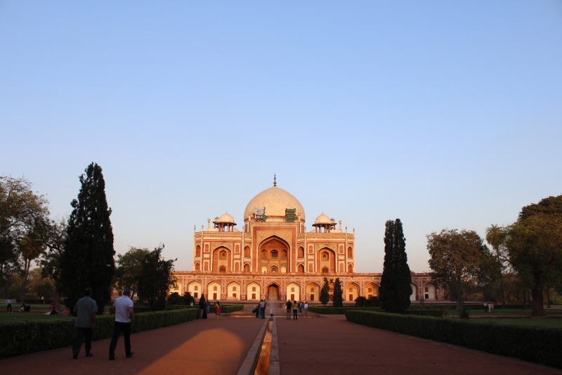 travel, arch, tomb, people, dome, incidental people, nature, indian, the past, group of people, city, day, mughal, travel destinations, monument, clear sky
