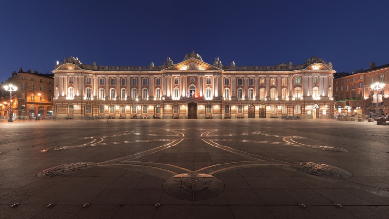 illuminated, travel destinations, government, Place du Capitole, no people, street, travel, tourism, facade, architecture, city, 4K, built structure, history