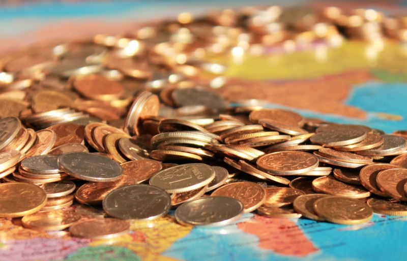 currency symbol, indoors, business, close, close-up, coins, 2K, map, bronze, selective focus, large group of objects, salary, money, investment, silver