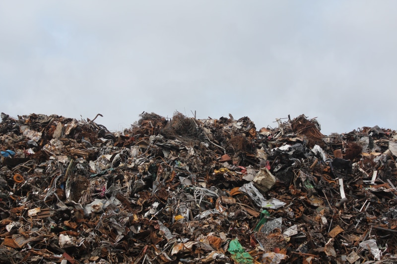dump, recycling center, dirt, garbage dump, dirty, junk, trash, stack, day, assorted, recycling, nature, no people, 5K, disposal, plastic bag, environmental damage
