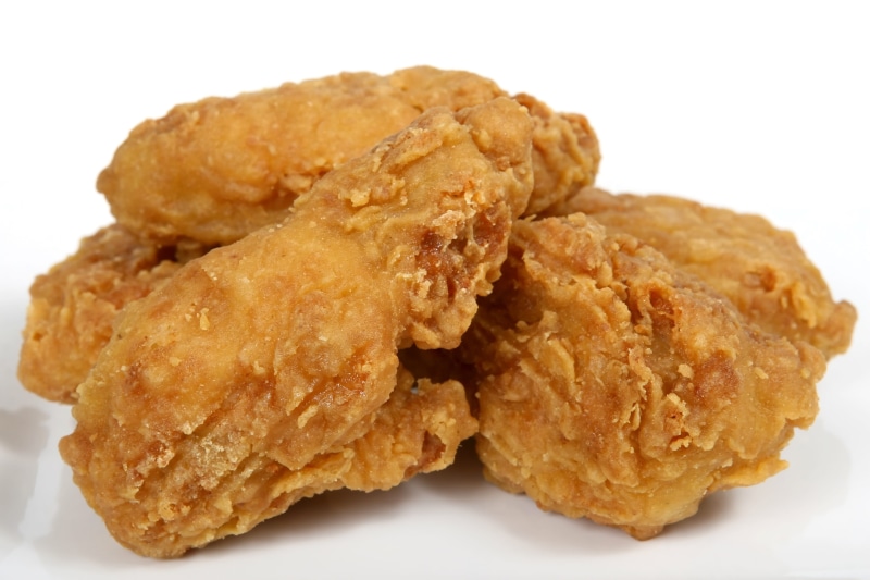 freshness, indoors, snack, eat, meat, no people, still life, cut out, chick, unhealthy eating, ready-to-eat, chicken, junk, wing, 2K, fried chicken, close-up