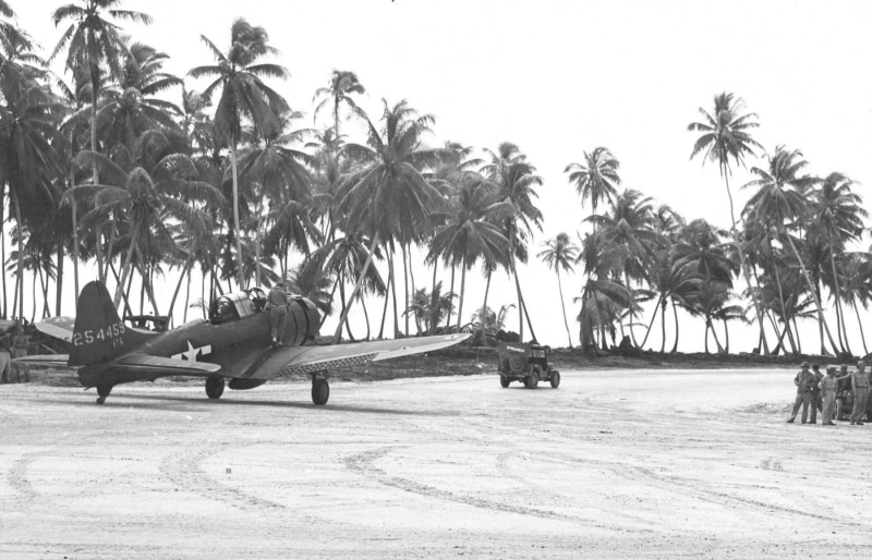 douglas, ocean, ii, world, pacific, hd, sbd, monochrome, 720P, grayscale, historical, war, dauntless, nature, art, oceans, aircrafts