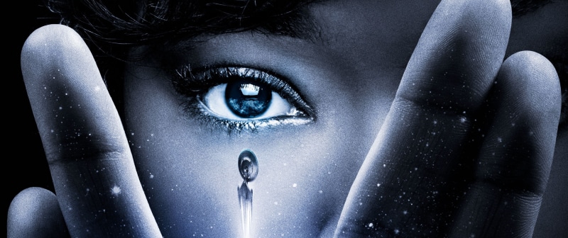 looking at camera, dark, young adult, science fiction, women, indoors, star trek discovery, 2K, human eye, black color, body part, blue, eye, human body part