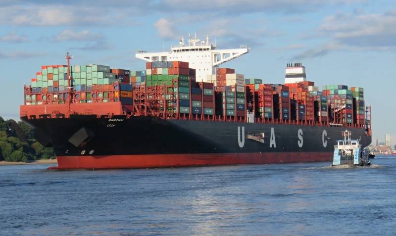 hamburg, cargo container, transportation, container, sea, port, container ship, anchored, mode of transportation, water, traffic, transport, harbor, business