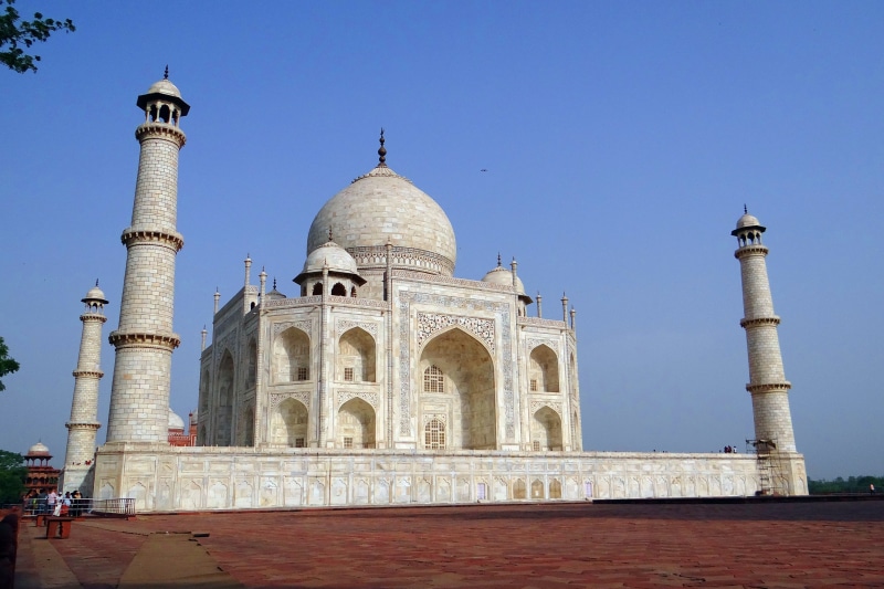 mughals, white, uttar Pradesh, 4K, tourism, building exterior, sky, taj Mahal, travel, built structure, monument, the past, famous Place, minaret, tomb