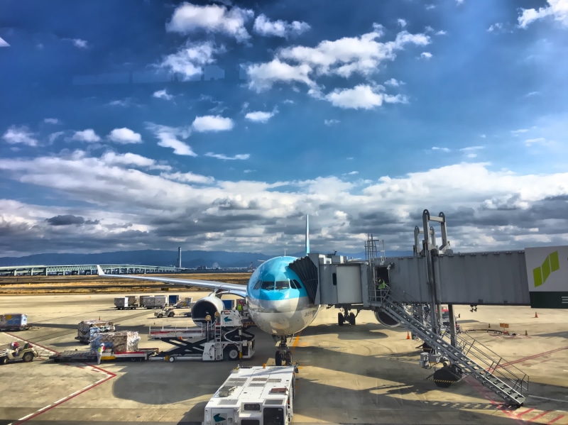 passenger boarding bridge, day, white, outdoors, cloud, nature, cloud - sky, plane, journey, industry, airport, technology, airplane, aerospace industry