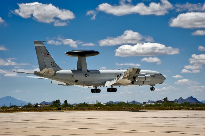 landing - Touching Down, jet, army, military, landing, mode of transportation, transportation, 1080P, plane, airplane, nature, flying, airport Runway