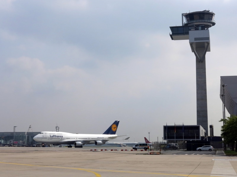 white, built structure, frankfurt, transportation, pavement, air Vehicle, car, business, lufthansa, sky, airplane, air traffic control, tower, outdoors