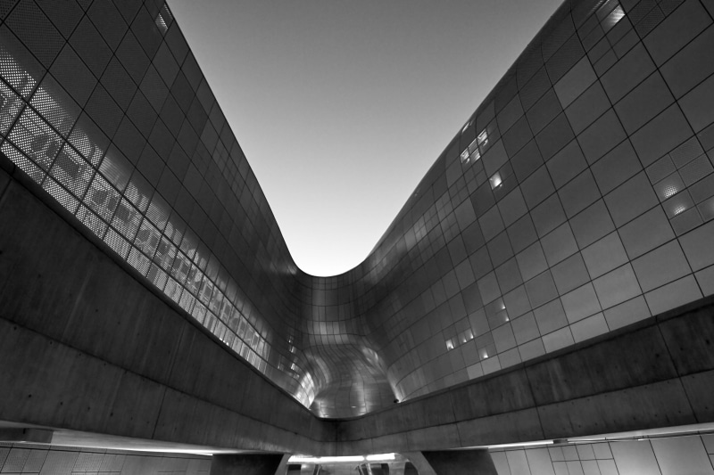 modern, dongdaemun design plaza, building, day, office building exterior, no people, wall - building feature, architecture, black and white, design, dongdaemoon