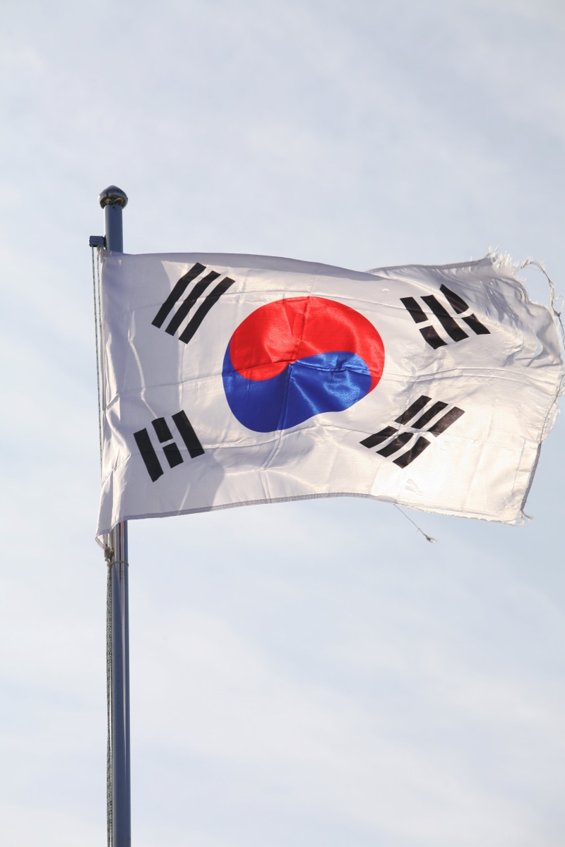 outdoors, pole, building exterior, julia roberts, environment, day, north summit flag, flag, 4K, national icon, patriotism, architecture, wind, south korea flag