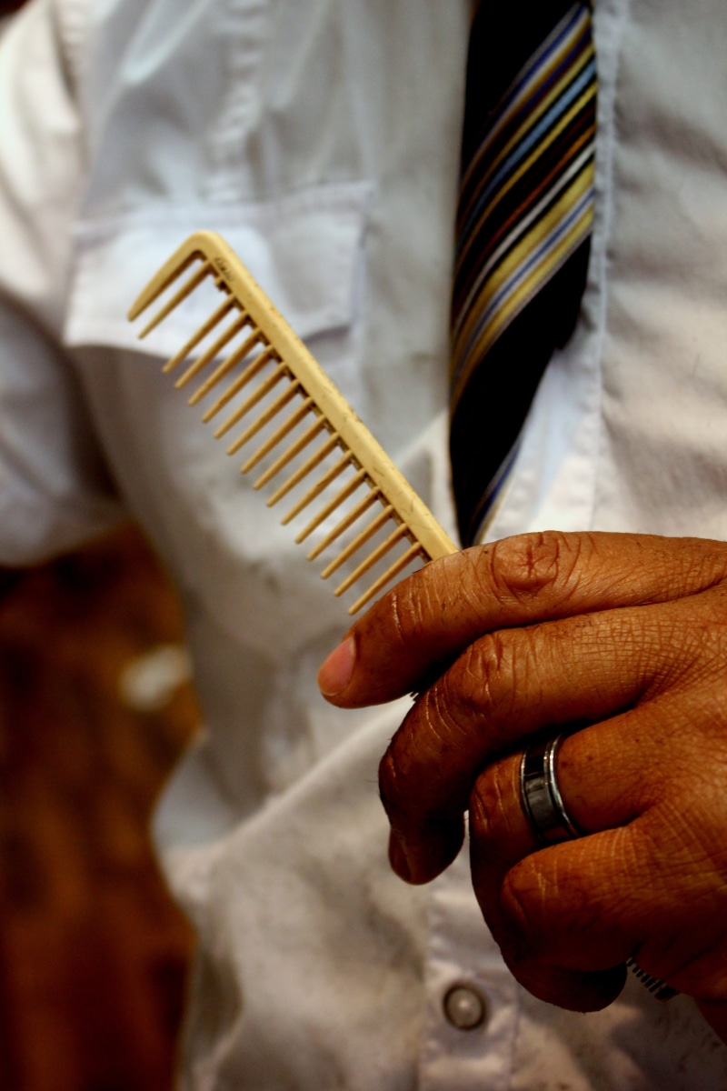 salon, haircare, men, male, hairdressing, haircut, buttons, front view, males, hand, indoors, lifestyles, ring, holding, barber, barber shop, working, lifestyle