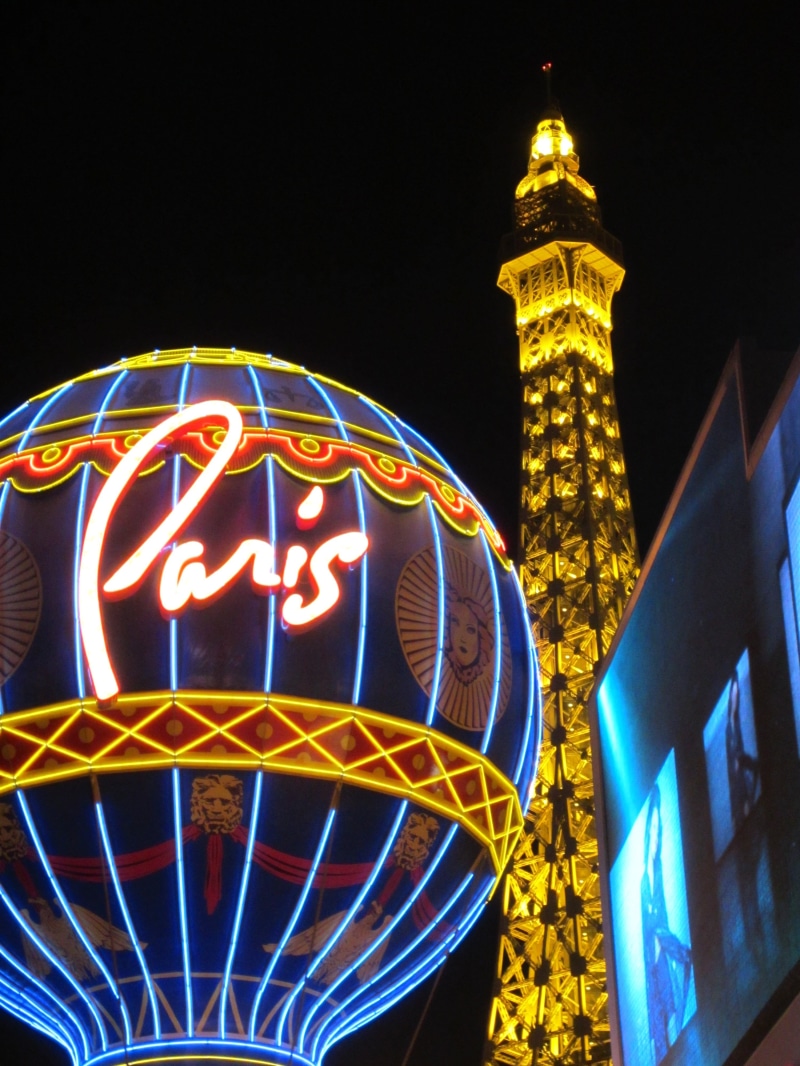 resort, leisure, office building exterior, casino, adult, glowing, tourism, tower, building, excitement, america, colored, risk, amusement park ride, outdoors