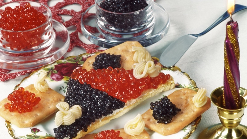 sugar, nutrition, berry fruit, meal, healthy eating, sauce, eating utensil, dish, bowl, fresh, ready-to-eat, still life, temptation, indoors, sweet, diet