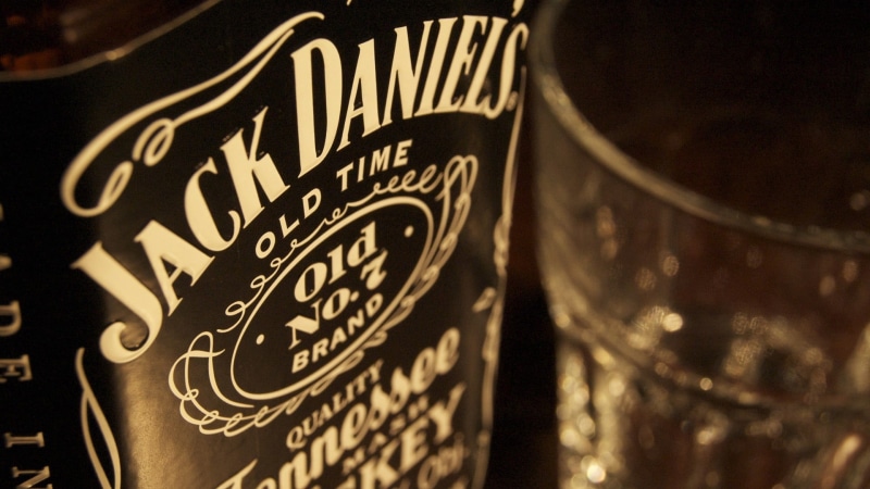 Jack Daniels, text, no people, jack, decoration, close-up, 1080P, refreshment, food and drink, communication, alcohol, craft, selective focus, arts culture and entertainment