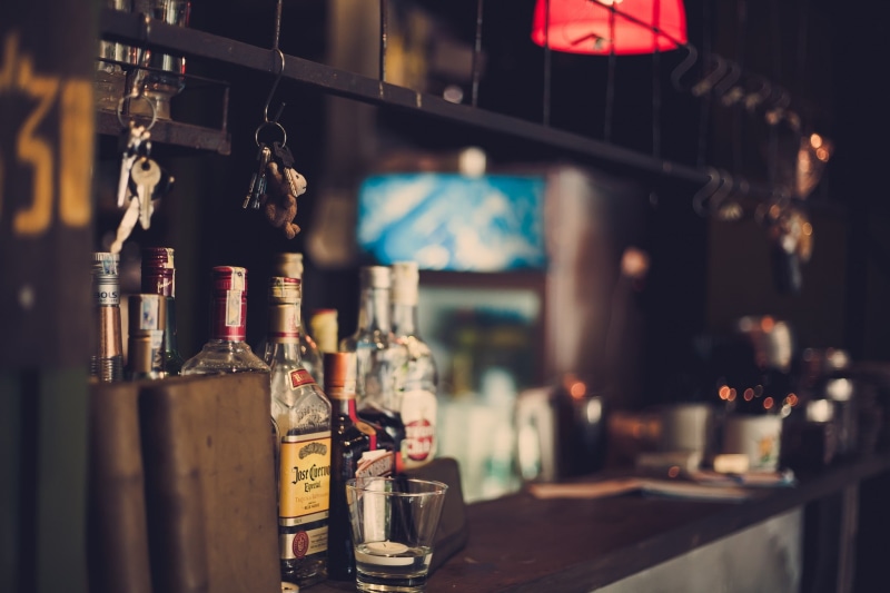 choice, wine bottle, food and drink, nightlife, bottle, luxury, business, bar counter, focus on foreground, 1080P, selective focus, drink, large group of objects