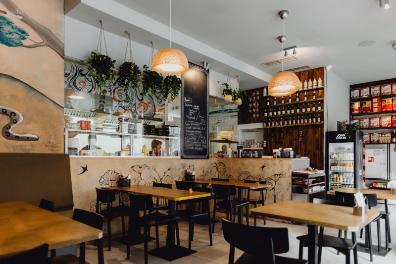 chair, korean, lighting equipment, cafe, no people, modern, food, built structure, wood - material, menu, warsaw, best, lunch, table, cafeteria, 5K, restaurant