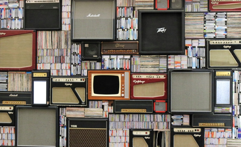 choice, lot, books, technology, order, retro styled, communication, in a row, store, library, publication, education, assorted, no people, dvd, variation