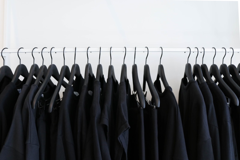 no people, 4K, closet, in a row, furniture, large group of objects, fashion, consumerism, retail, shirt, top, shopping, clothes, t shirt, garment, variation