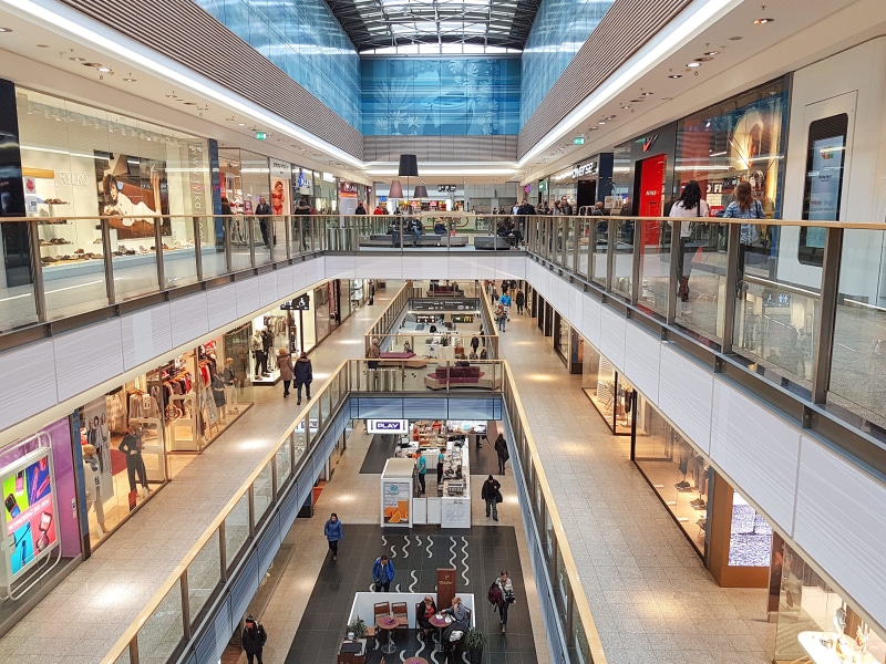 crowd, built structure, women, airport, under the roof, glass, adult, ceiling, exhibition, city, 4K, shops, business, terrace, mall, fashion, supermarket