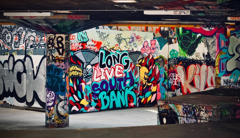 graffiti, no people, mural, skatepark, skater, 4K, city, human representation, text, art, street art, craft, wall, day, architecture, south bank, art and craft