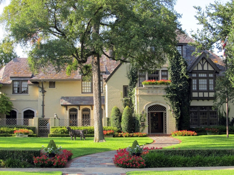 garden, lawn, flower, garden path, mansion, residence, grass, green color, building, structure, estate, property, day, house, home, nature, front or back yard