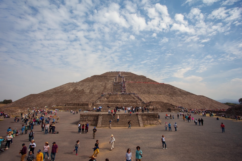village, the past, outdoors, teotihuacan, person, architecture, built structure, travel destinations, crowd, real people, maya, large group of people, mound