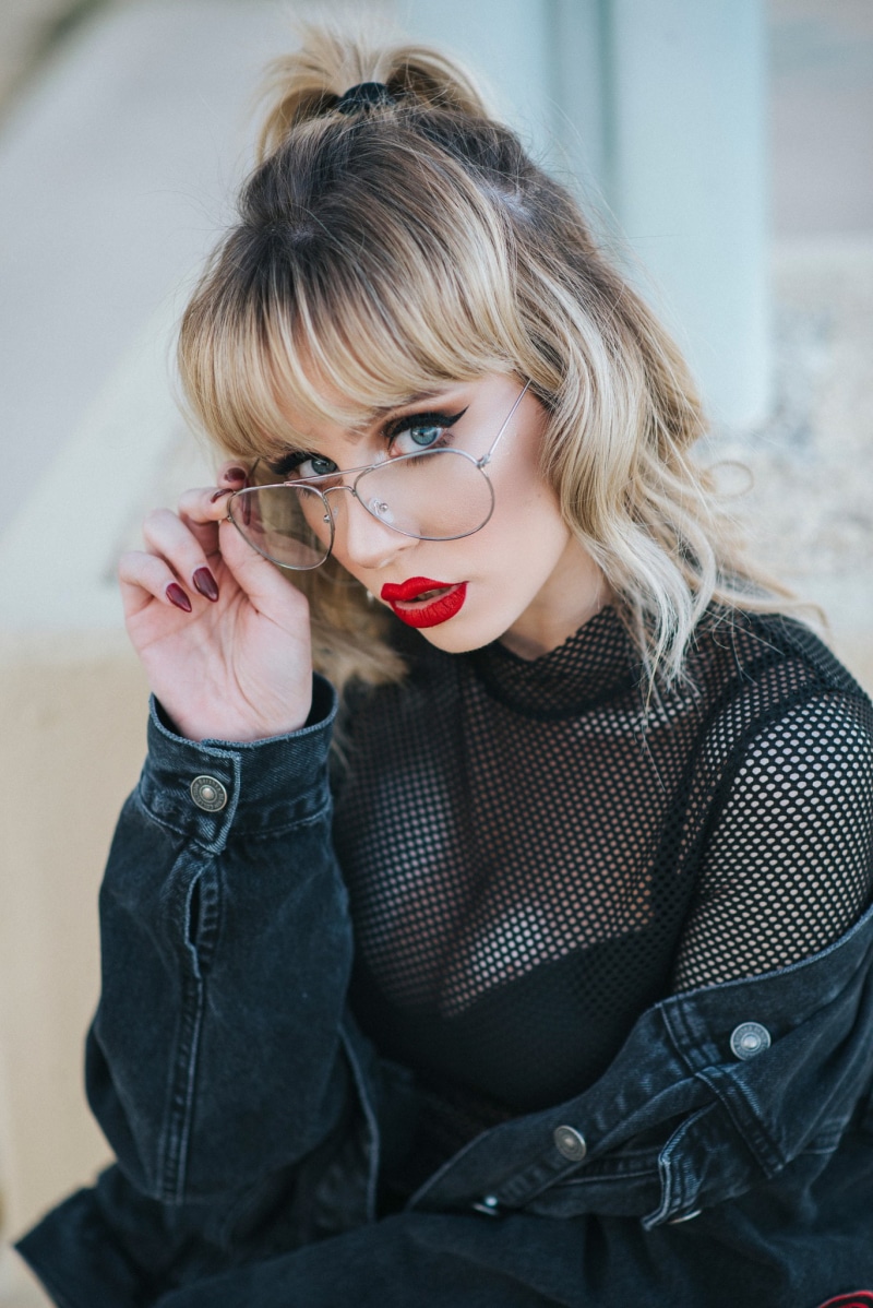 painted nails, model, cleavage, Juan Antonio Leon, 500px, blonde, makeup, 1080P, women