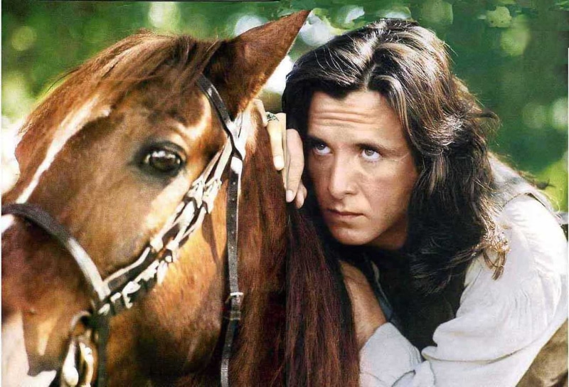 Eduardo Palomo as Juan del Diablo, outdoors, day, females, telenovela, portrait, animal wildlife, herbivorous, hairstyle, tv series, 1080P, actor, mammal