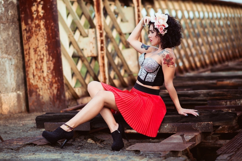 looking away, Juan Antonio Leon, tattoo, 1080P, model, brunette, railway, skirt, women, curly hair, legs