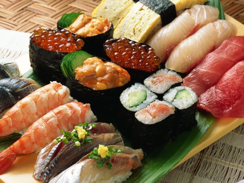 720P, maki Sushi, rolled Up, salmon, ready-to-eat, japanese Culture, appetizer, gourmet, sashimi, variation, fish, rice - Food Staple, rice, prepared Fish
