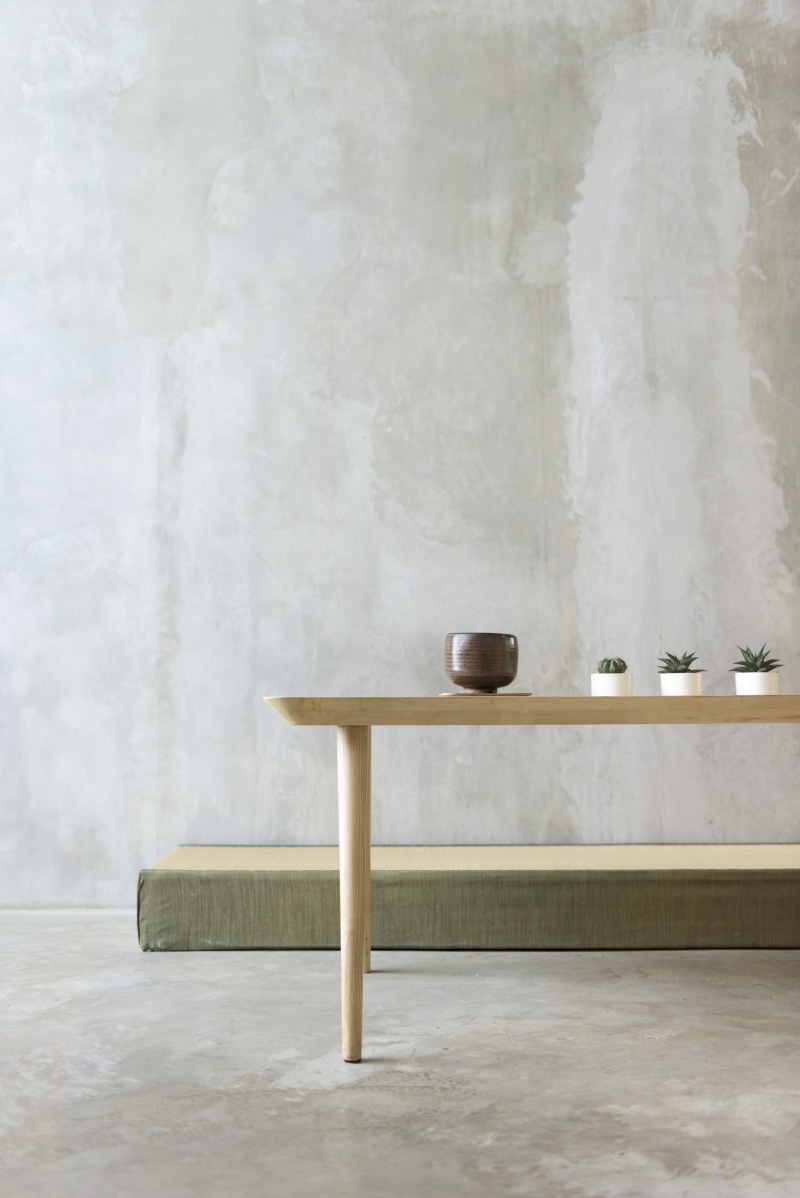 minimal, urban, day, absence, table, concrete, wall, japanese, store, shop, still life, objective, architecture, steam, no people, cup, contemporary, copy space