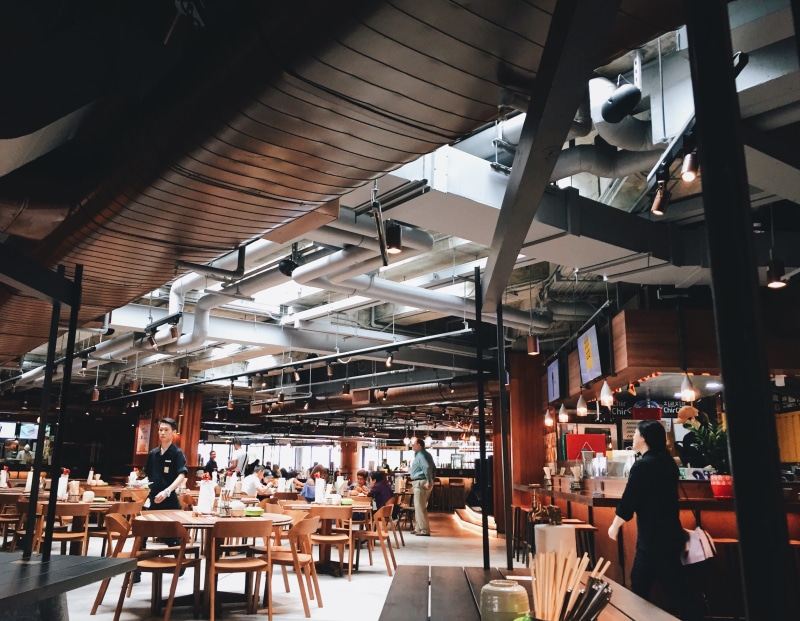 eat, inside, men, iphone, restaurant, 2K, interior, table, diner, business, women, food, seat, real people, building, restuarant, built structure, indoors