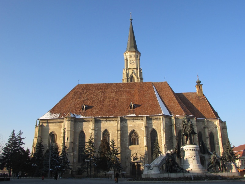 the past, architecture, 4K, spirituality, religion, building, no people, old town, history, clear sky, buildings, tower, building exterior, church, spire