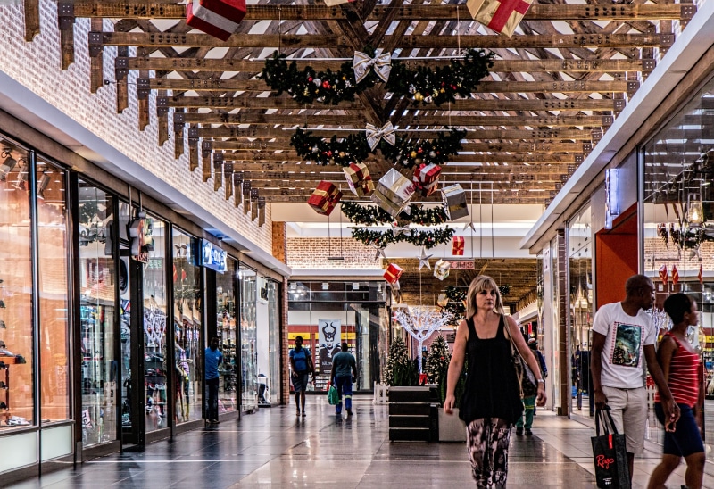 mall, spending, retail, shop, gifts, black, sleeveless, celebration, built structure, presents, economic activity, walking, woman, women, adult, merchandise