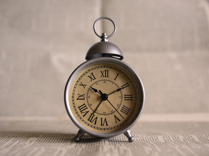 turned, old, 5K, alarm, antique, alarm clock, geometric shape, minute hand, accuracy, gray, shape, single object, clock face, focus on foreground, time