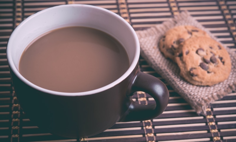 food and drink, sweet food, drink, close-up, chocolate, black, tea cup, indoors, hot, no people, cookie, refreshment, food, 5K, baked, sweets, coffee cup