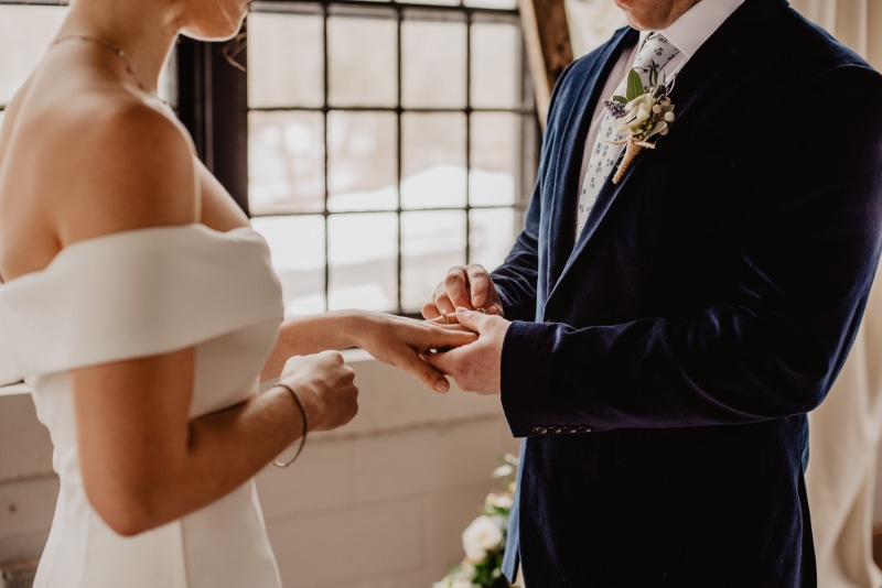 midsection, couple - relationship, mirror, Bride and Groom, love, standing, affection, woman, women, people, positive emotion, married, others, real people