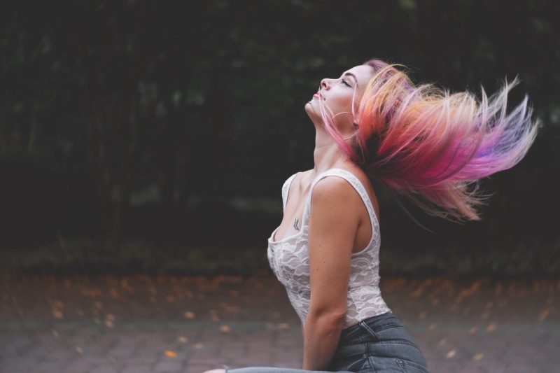 standing, photography, one woman only, fall, nature, outdoors, profile view, street, hairstyle, one young woman only, girl, long hair, real people, happy