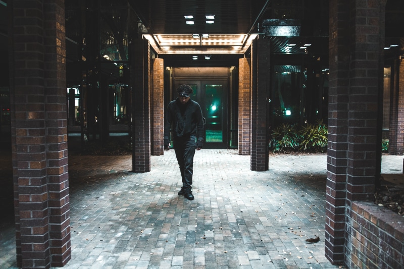 drake, urban city, tampa bay, bricks, footpath, rear view, weeknd, the way forward, brick, vibes, 5K, rappers, architectural column, ovo, united states