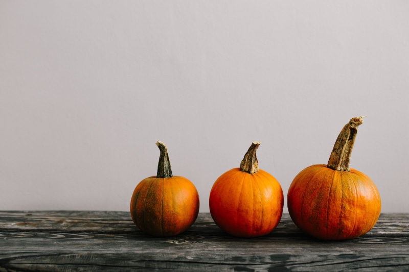 food and drink, freshness, indoors, still life, pumpkins, variety, wood - material, 5K, vegetable, wellbeing, celebration, healthy eating, october, group of objects