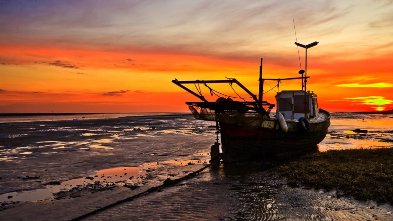 mode of transportation, transportation, tranquility, nature, water, beach, 1080P, sky, outdoors, sea, horizon over water, nautical vessel, sunset, fishing boat