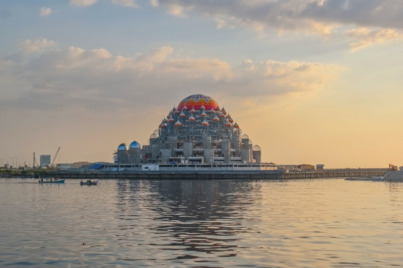 sky, 5K, no people, losari, architecture, built structure, sea, city, waterfront, reflection, building exterior, makassar, cloud - sky, tourism, water