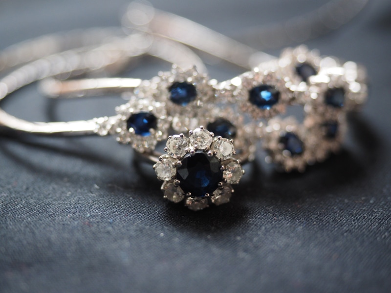 fashion, blue, accessory, sapphire, shiny, silver jewelry, valuable, ornate, close-up, encrusted, necklace, wealth, expense, indoors, finger ring, bling bling